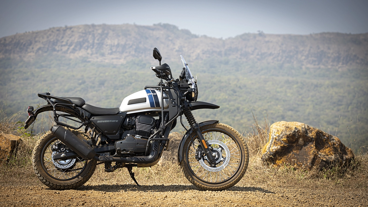 Yezdi Adventure image